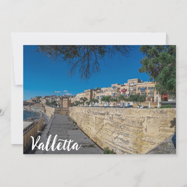 View of city wall and harbor in Valletta (Front)