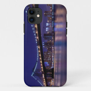 View of Manhattan bridge at night iPhone 11 Case