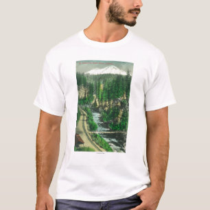View of Mt. Shasta from Shasta Retreat T-Shirt