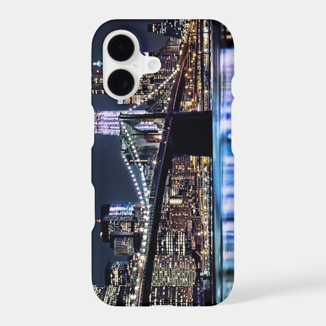 View of New York's Brooklyn bridge reflection (Back)