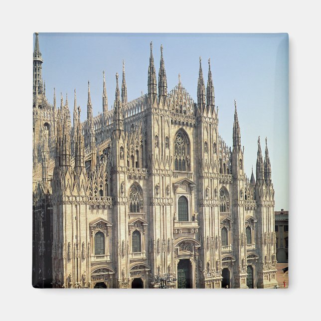 View of the facade, begun 1386 magnet (Front)