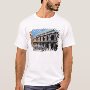 View of the facade of the Basilica Palladiana T-Shirt