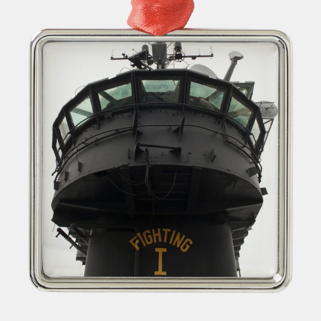 View of the front section of the superstructure metal ornament (Front)