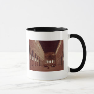 View of the nave and the altar mug