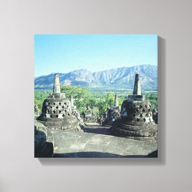 View of the three circular terraces canvas print (Front)
