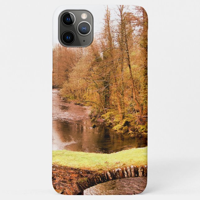 VIEWS OF WALES Case-Mate iPhone CASE (Back)
