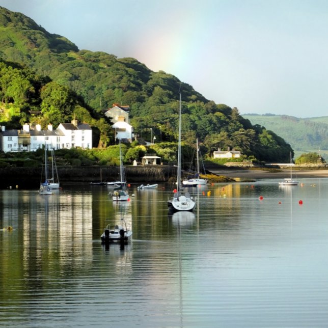 VIEWS OF WALES KEYCHAIN (Creator Uploaded)