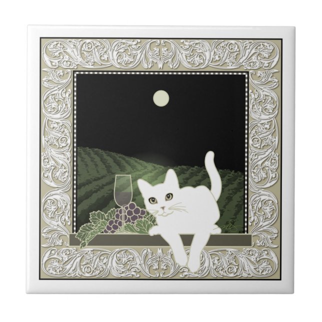 Vigne, Clair de Lune et Chat Blanc Tile (Front)