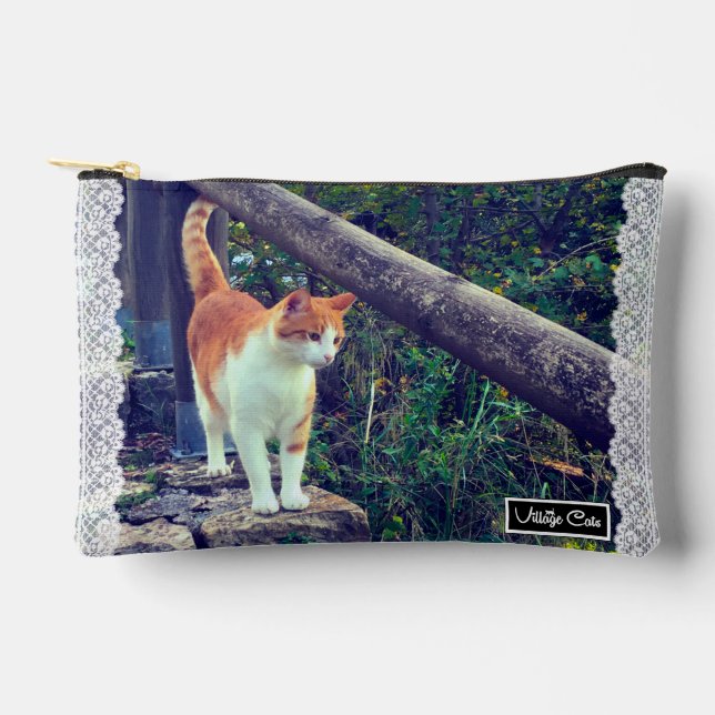 Village Cats Essential Pouch - Ollie (Front)