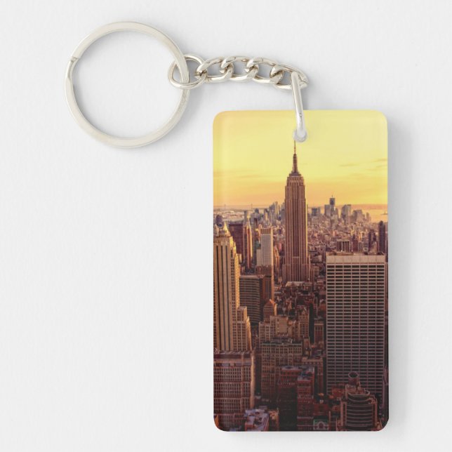 Ville d'horizon de New York avec l'état d'empire (Devant)