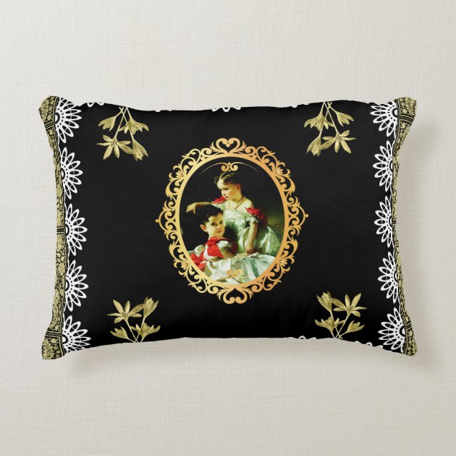 Vintage 115 accent pillow (Front)