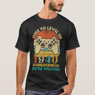 Vintage 1940 Funny 82 Years Old Video Gamer 82th B T-Shirt