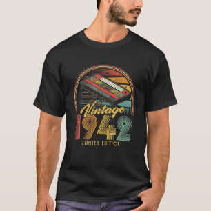 Vintage 1942 Retro Cassette 1942 84th Birthday 84 T-Shirt