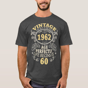 Vintage 1962 Limited Edition 60 Year Old Gifts 60t T-Shirt