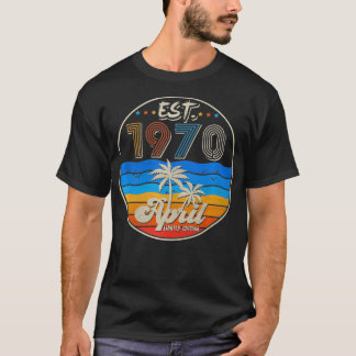 Vintage 1970 52nd Birthday Born in April 1970 52 Y T-Shirt