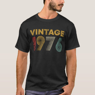 Vintage 1976 46th Birthday Gift 46 Years Old T-Shirt