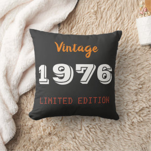 Vintage 1976 50th Birthday – Retro Home Decor Gift Throw Pillow