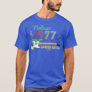 Vintage 1977 Birthday gifts, Guitar lovers 45th Bi T-Shirt