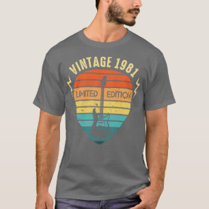 Vintage 1981 Guitar Limited Edition 42th Birthday  T-Shirt