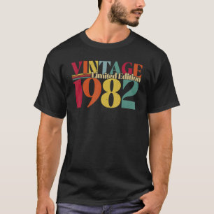 Vintage 1982 1982 40th Birthday 40 Years Old 2 T-Shirt