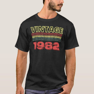 Vintage 1982 40th Birthday 40 Years Old 3 T-Shirt