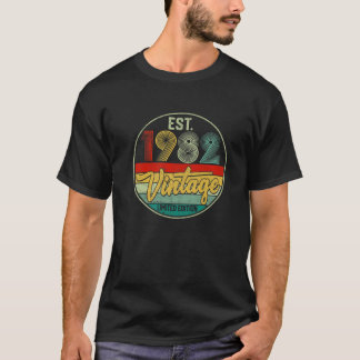 Vintage 1982 40Th Birthday Decorations Men Women 4 T-Shirt