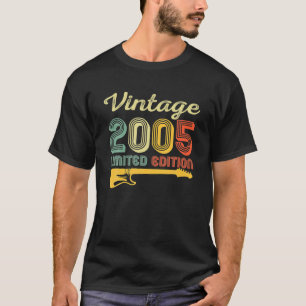Vintage 2005 Birthday Guitar 17th Birthday 17 T-Shirt