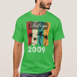 Vintage 2009 born in 2009 family T-Shirt