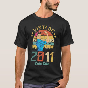 Vintage 2011 Made In 2011 11th Birthday Women 11 Y T-Shirt