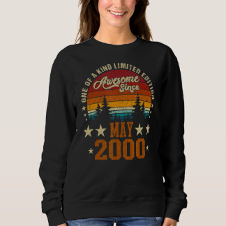 Vintage 22nd Birthday Awesome Since May 2000 Epic Sweatshirt