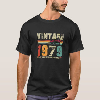 Vintage 43 Years Old Retro Birthday Awesome Since T-Shirt