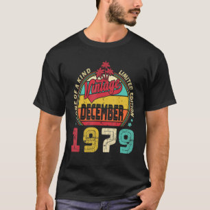 Vintage 43rd Birthday Awesome Since December 1979 T-Shirt