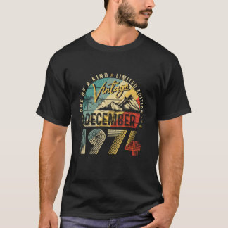 Vintage 50th Birthday Gift Funny December 1974 For T-Shirt