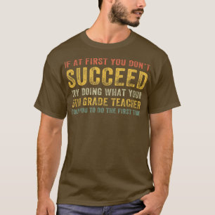 Vintage 5th Grade Teacher Job Title Back To School T-Shirt