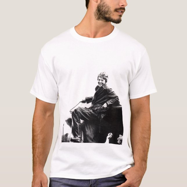 Vintage Amelia Earhart Photo T-Shirt (Front)