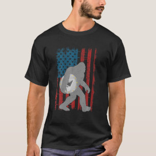 Vintage American USA Flag Sasquatch Bigfoot Holdin T-Shirt