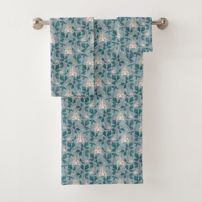 Vintage Art Nouveau White Columbine Bath Towel Set (Insitu)