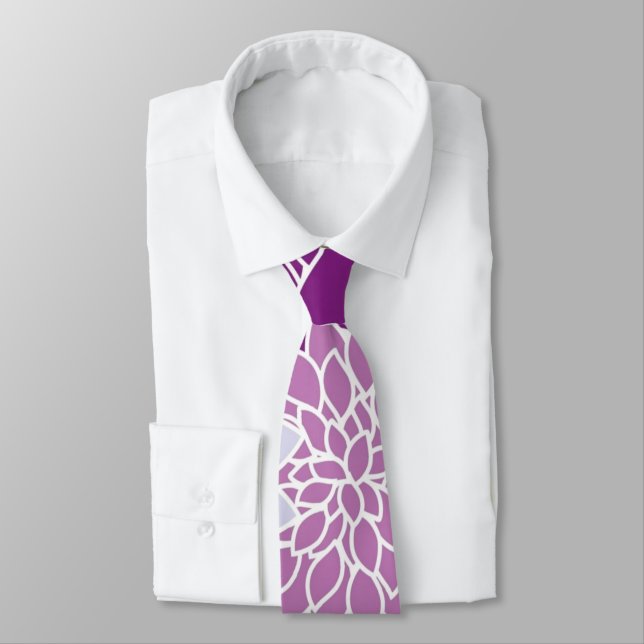 Vintage aster flowers. purple, lilac, dark violet tie (Tied)