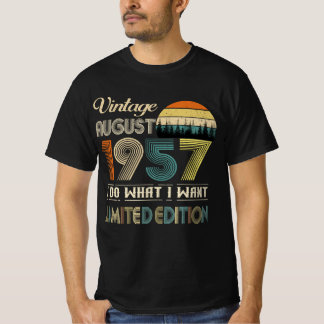 Vintage August 1957 T-Shirt - Retro Style Birthday