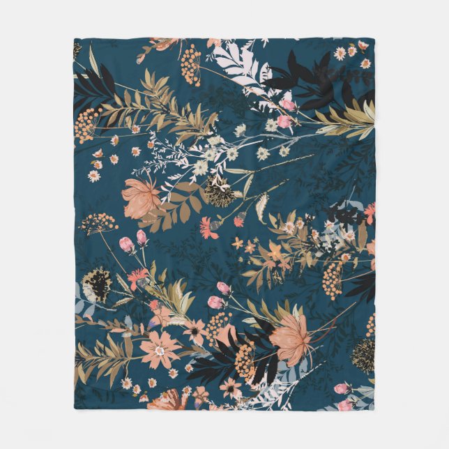 Vintage Autumn Berries Seamless Pattern Fleece Blanket (Front)