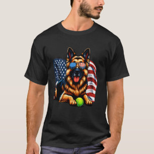 Vintage Awesome German Shepherd Tennis USA Flag Su T-Shirt