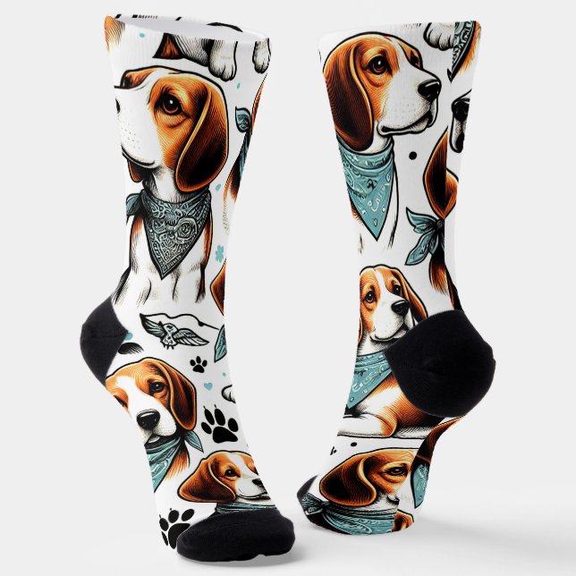 Vintage Beagle Puppy Seamless Socks (Angled)