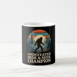 Vintage Bigfoot Mountain Hiking day Coffee Mug