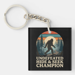 Vintage Bigfoot Mountain Hiking day Keychain