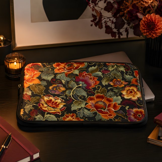 Vintage Bloom Elegance Computer Sleeve (Creator Uploaded)
