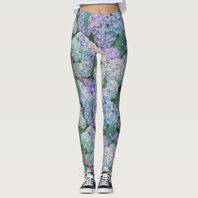 Vintage Blue Hydrangea Floral Pattern Leggings (Front)