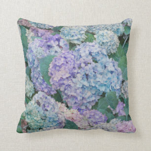 Vintage Blue Hydrangea Floral Pattern Throw Pillow