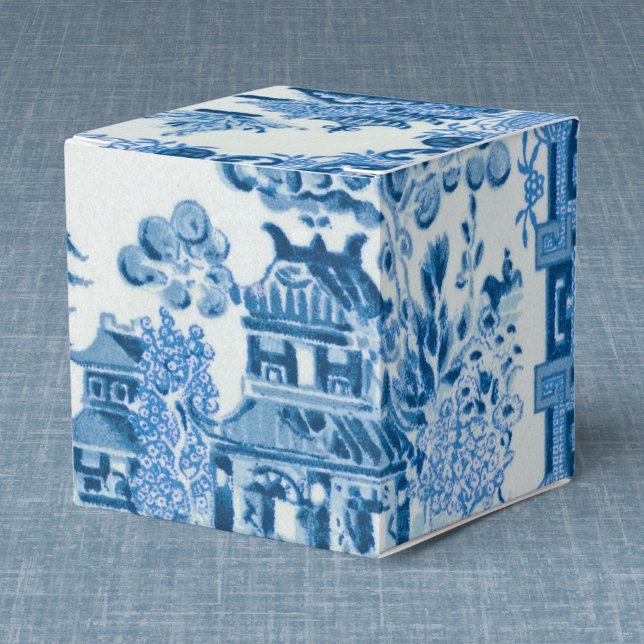 Vintage Blue Willow Favour Box (Creator Uploaded)