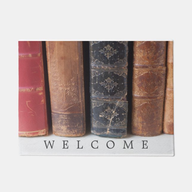 Vintage books in a row doormat (Front)
