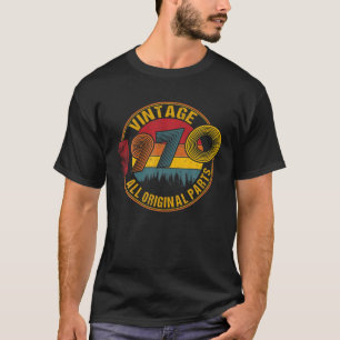 Vintage Born In 1970 Birthday Celebration Idea Ret T-Shirt